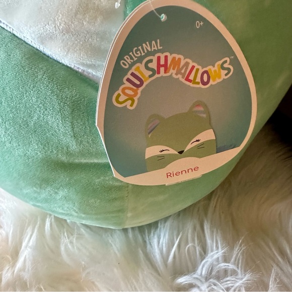 Squishmallow Rienne Arctic Fox 16” Stuffed animal - Picture 2 of 3